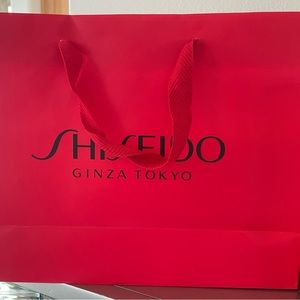 Shiseido box and bag
